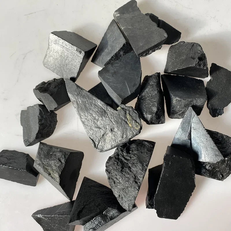 Surová shungitový kameň drsná energia Quartz Water Cleaner Prírodný minerálny anti-radiačný minerálny pôvod Karelia Rusko