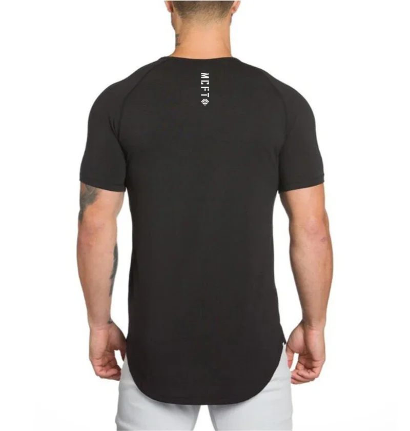 Svaly letné tričko Pánske módne tričko Značka oblečenie hip-hop s krátkym rukávom Streetwear Sports Slim Fit Tops Tops