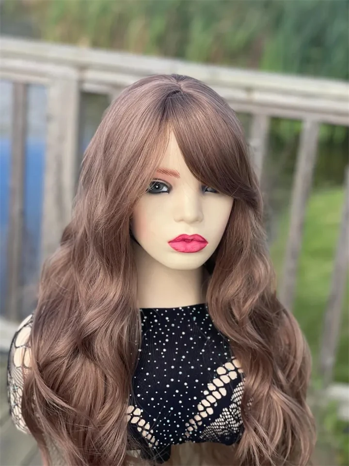 Svetelná fialová syntetická čipka predná parochňa s treskami dlhá vlna tela odolná voči tepelne Cosplay parochne Parochňou prírodovedeckej parochne pre ženy Cosplay
