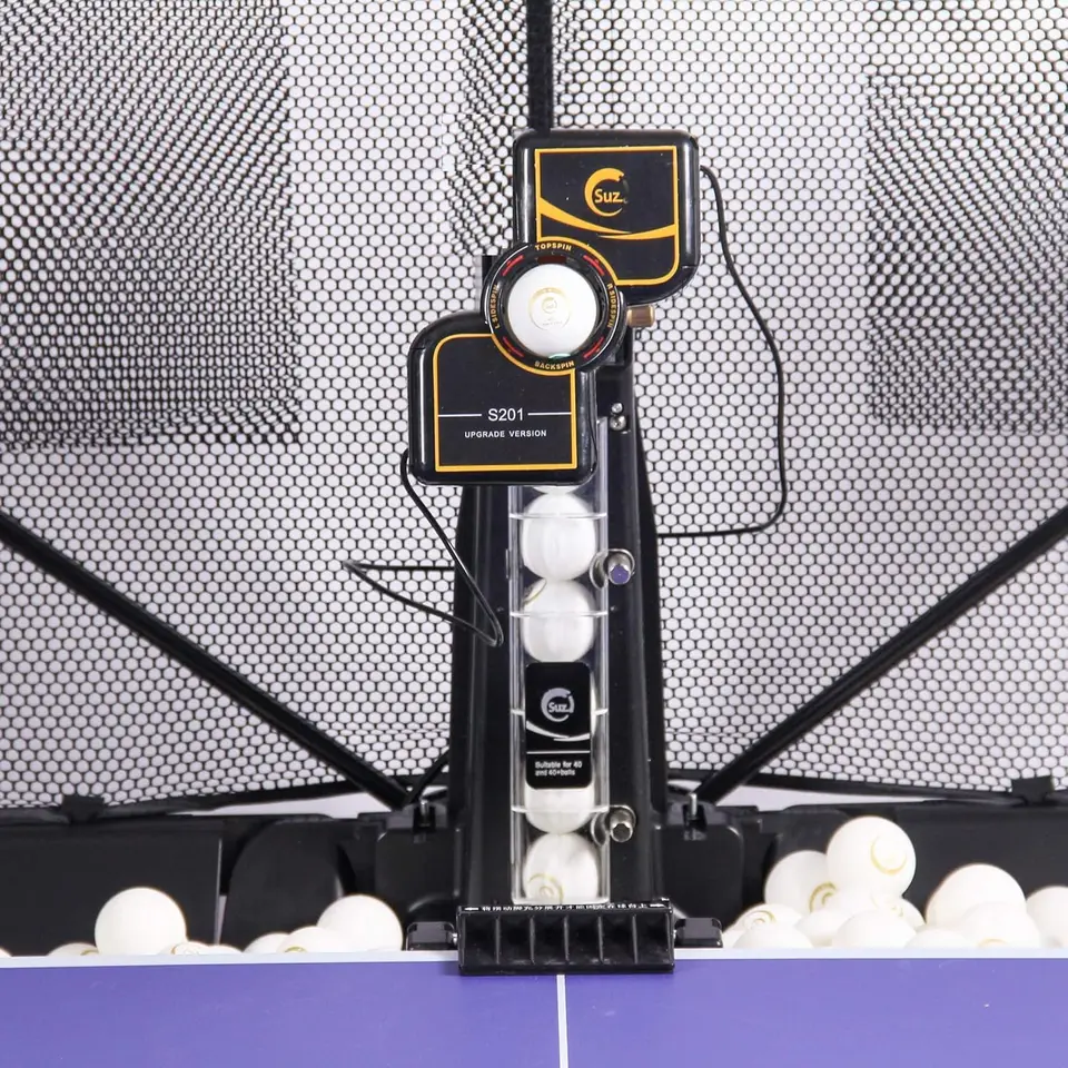 Table tenisový robot s čistým ping pong guľovým strojom Automatickým stolným tenisom pre výcvik so 40 mm+ stolný tenisový loptičku