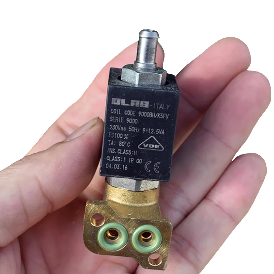 Taliansko OLAB AC 230V 2-Poloha 3-cestná elektrická mosadzná solenoidová solenoidová ventil 1/8 