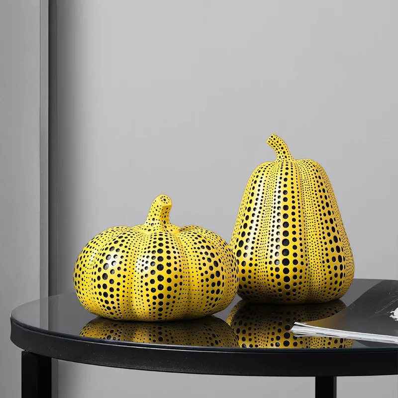 Tekvica kusama yayoi ozdoby