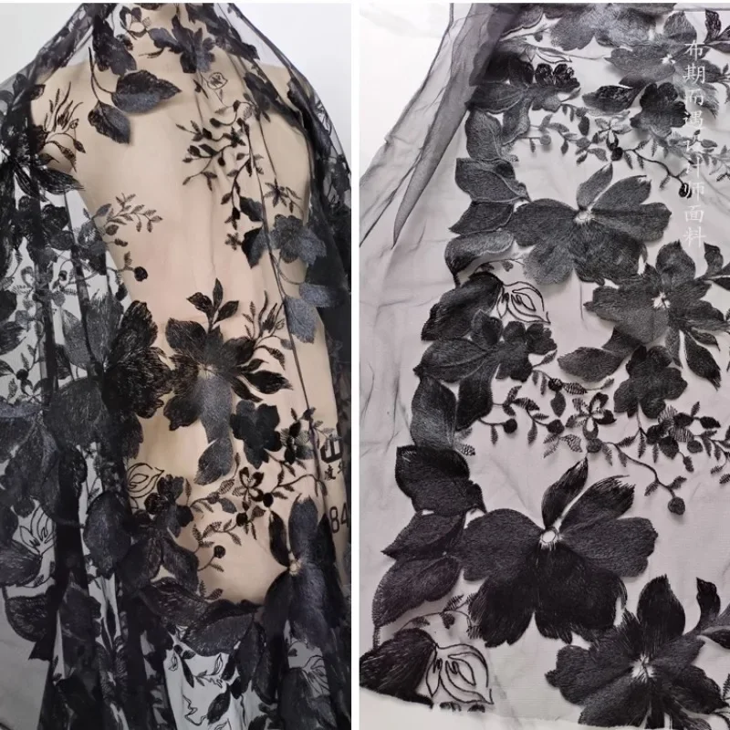 Tkanina čierna kvetina vyšíva mäkké svadobné šaty dekoratívne módne oblečenie Šijacie látky polyester
