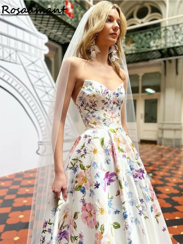 Tlač kvetinové svadobné šaty zlatíčko Svadobné šaty pre nevestu Robe de Mariée plážový vlak pre ženy