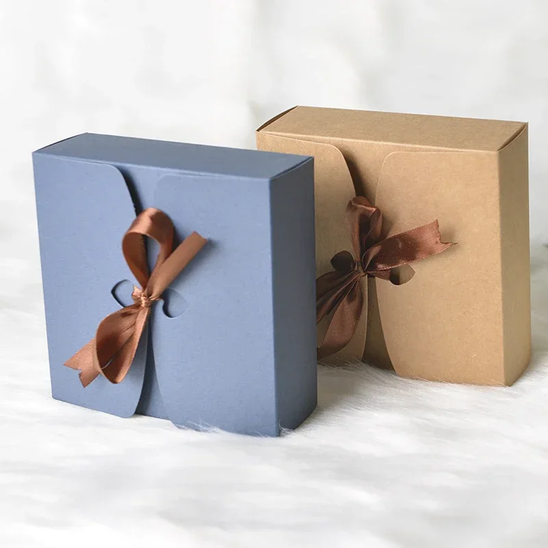 Tmavo modrá kraft papierová skrinka 20ks vianočná darčeková krabica s páskami svadobné darčeky pre hostí cookie balenie boxov cajas de cartons