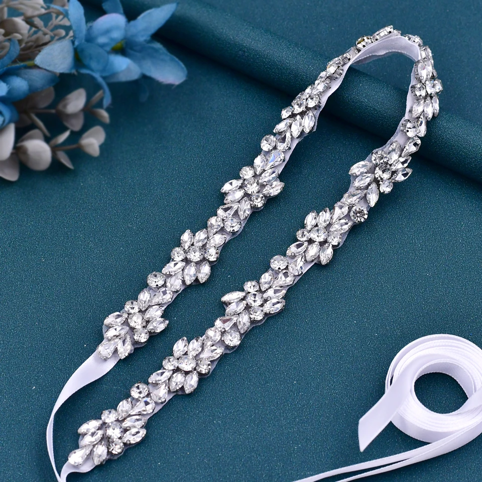 Topqueen strieborný kamienok s kamienkami lesklý diamantový nevesta SASH Svadobné doplnky luxusné dámske večerné šaty pás S437