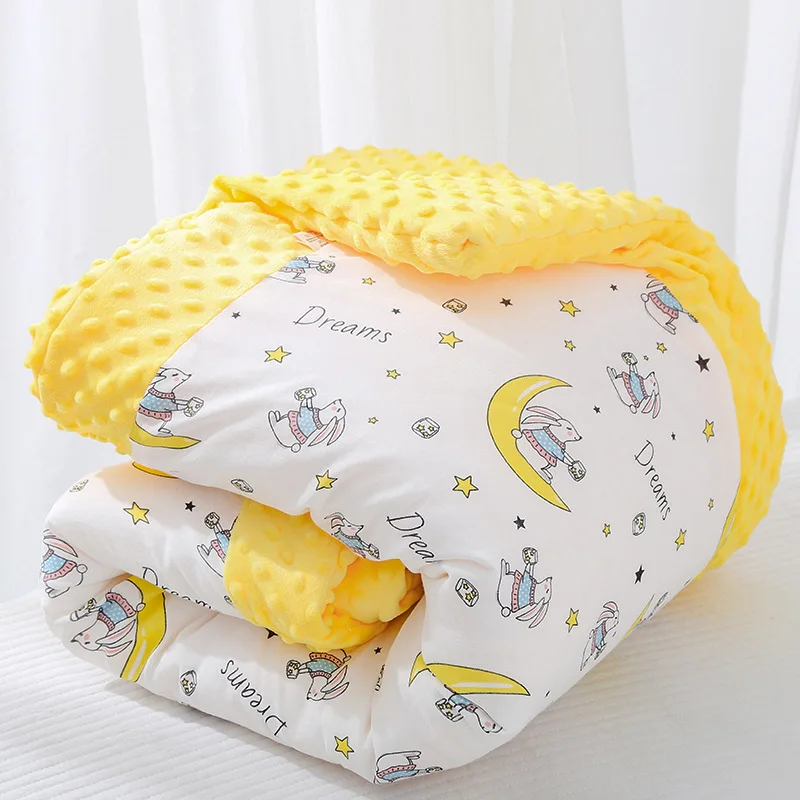 Továreň Direct Dodávka mäkké teplé detské deti Jeseň Zimná gáza Cotton Polyester Dota Minky prikrývka 110*140 140 postieľka detská prikrývka