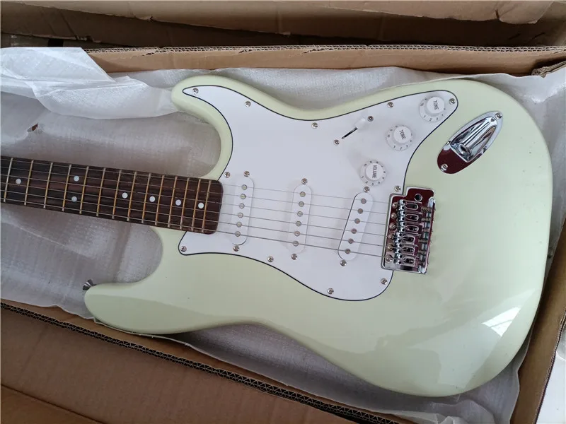 Továreň na mieru nová modrá biela slnečná žltá žltá priehľadná prírodná čierna ST elektrická gitara 67 ST
