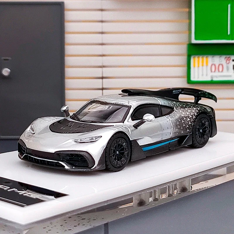 TPC 1:64 mierka Diecast zliatiny Benz-One Sports Cars Model Limited Edition Classic Adult Nostalgia Toy Souvenír Darček statický displej