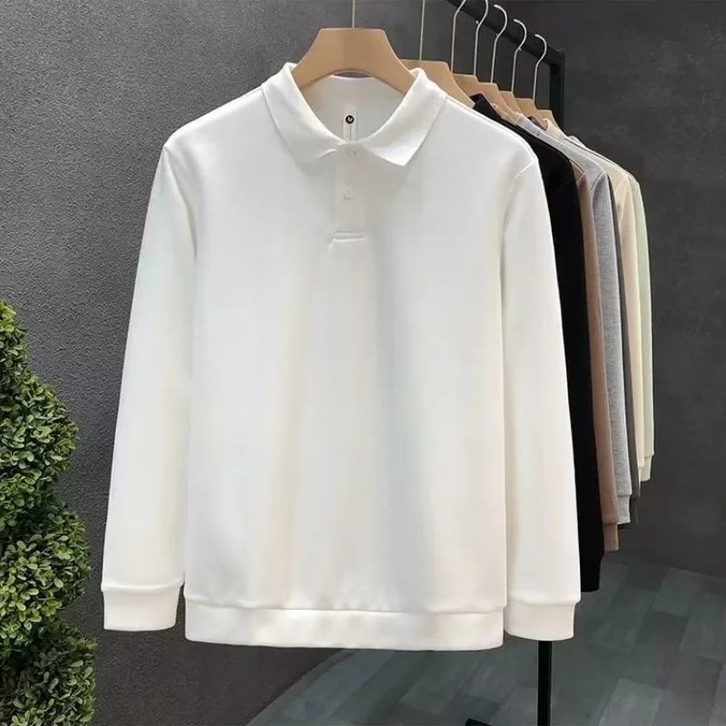 Trendové biele polo rukáv pre mužov pre mužov Príležitostné jesenné zbierka Top golier voľný fit fit európsky štýl tričko