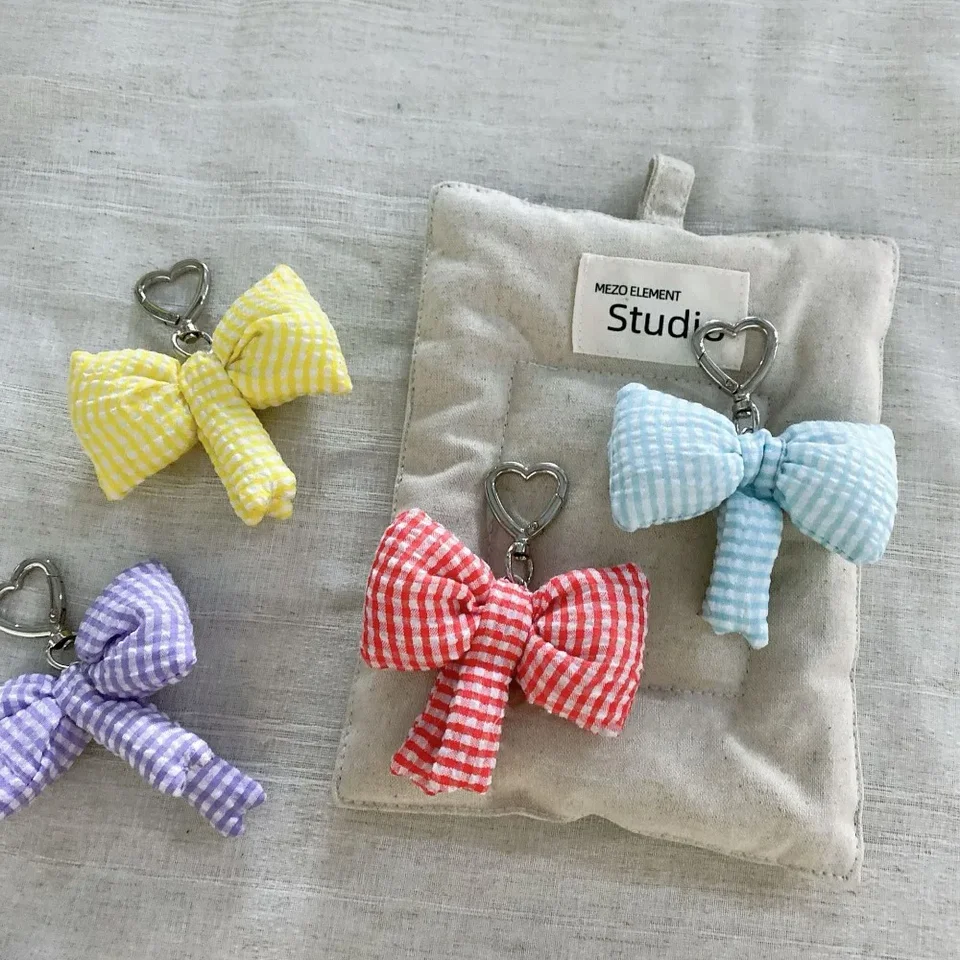 Trendy farebné šachovnice kľúča Bowknot Keychain prívesok sladké srdce Kľúčové pre ženy dievčatá módny batoh visiaci dekorácie darčeky