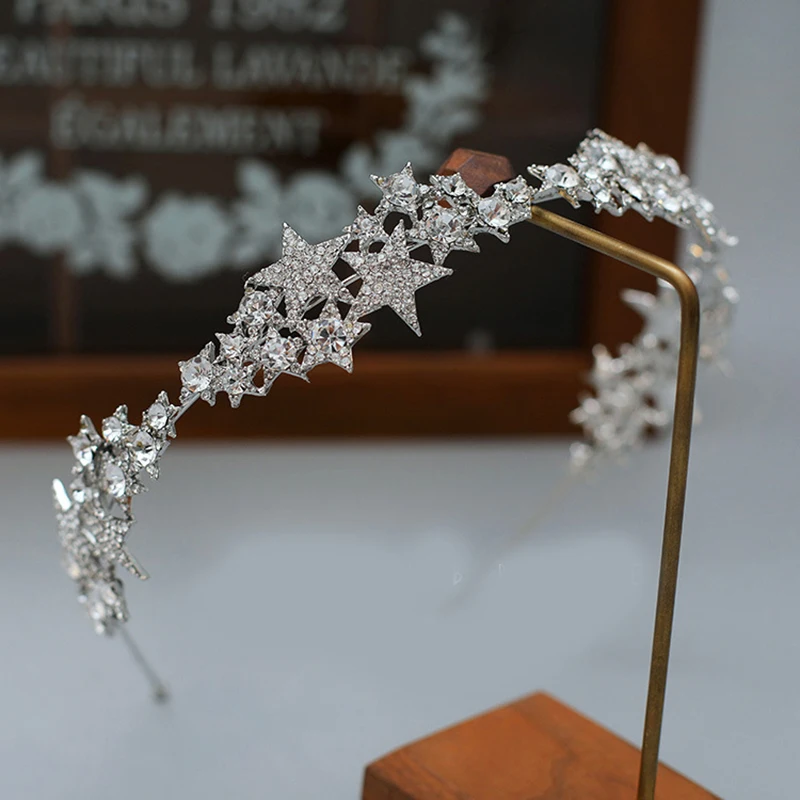 Trendy strieborná farba svadobné vlasy Hairbands hviezdy Crystal Tiaras koruny Hluk Dám