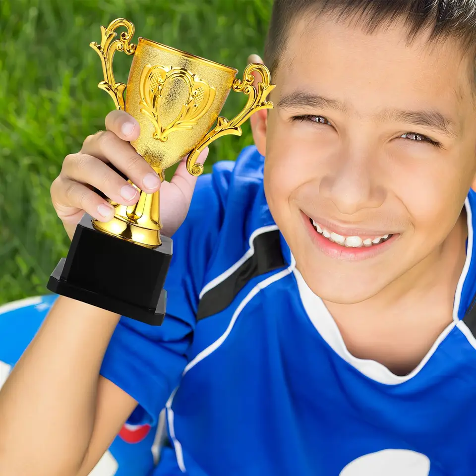 Trophy Tropies Award Plast Gold Kids Awards Cup Mini Cups Winner Deti odmeny Funny trofytrofia medaily futbalová hračka zlatá