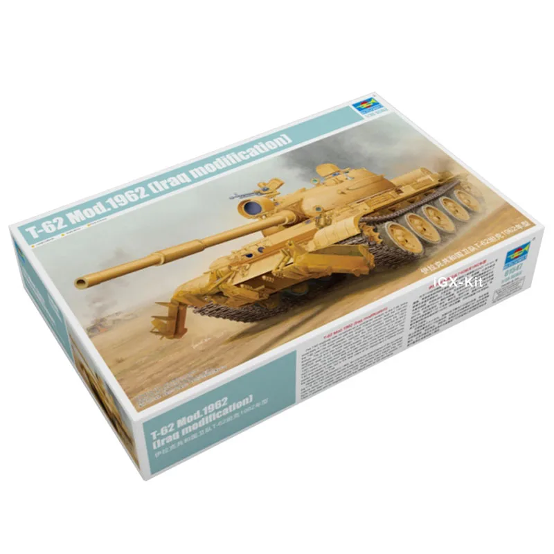 Trumpeter 01547 1/35 Irak T-62 T62 Mod 1962 Tank Military Children Darček Plastová zostava Model Model