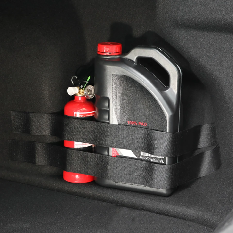 Upevňovacia páska na automatické hasiace prístroje pre kmeň automobil