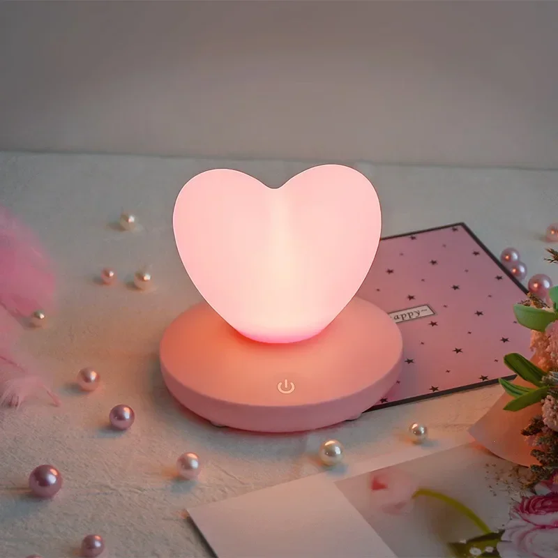 USB nabíjateľná romantická láska srdce LED nočné svetlo dotykové ovládanie stolovej lampy pre Valentines Deň výročia darček domov dekor