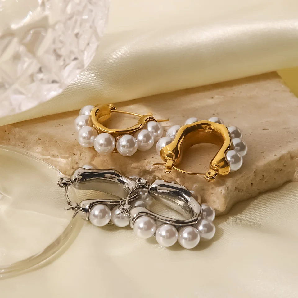 Uworld romantické škrupiny perly z nehrdzavejúcej ocele 18k zlaté náušnice Ženy Elegantné kúzlo módne šperky bijoux