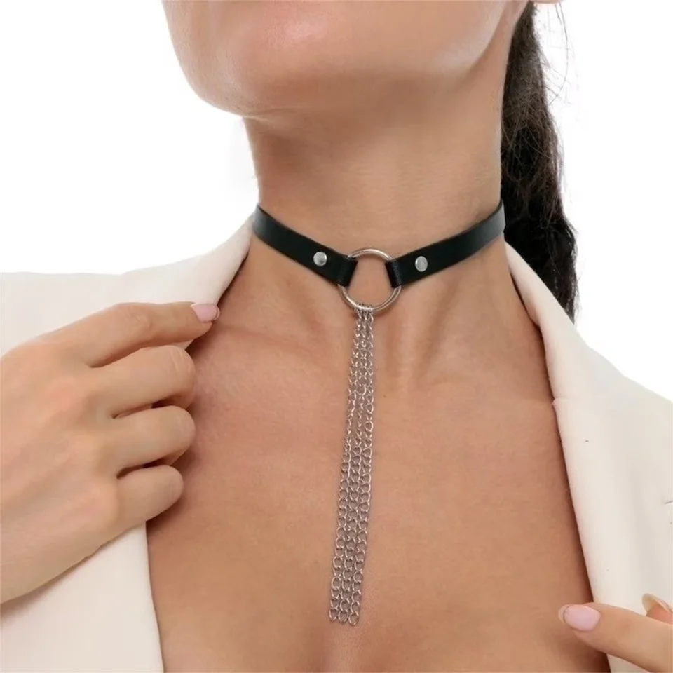 Uyee punk rock reťaz pre ženy pre ženy PU kožený choker náhrdelník módne šperky sexy vodítko a golierové kozplay doplnky