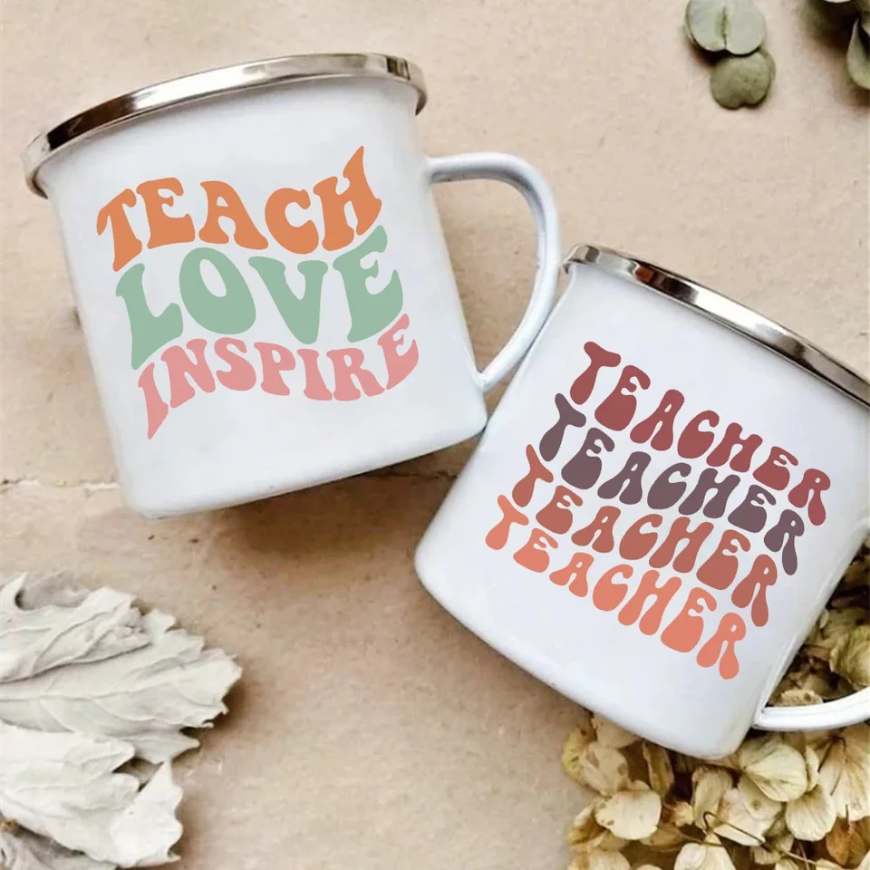 Učiteľ Love Inspire Print hrnček Kreatívne retro kávové šálky Drink Dezert Mlieko šálky smaltované hrnčeky manipulovať s darčekmi pre pitie pre učiteľa