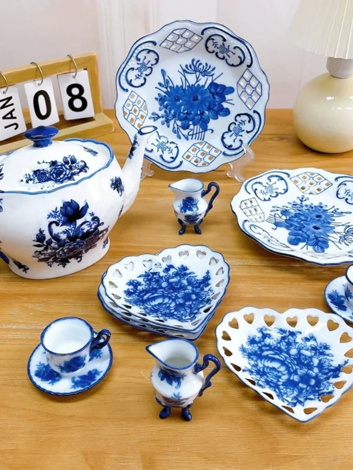 Vajilla de cerámica para el hogar, Plato hueco de tetera pintada mano, farebná azul y blanco, exteriér Comercio