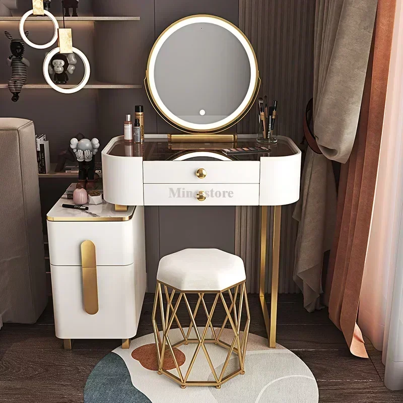 Vanity make -up stola obliekanie na make -up stoly Organizátori zrkadlové skladovacie komody spálňa Multifunkčný nábytok Schminktisch