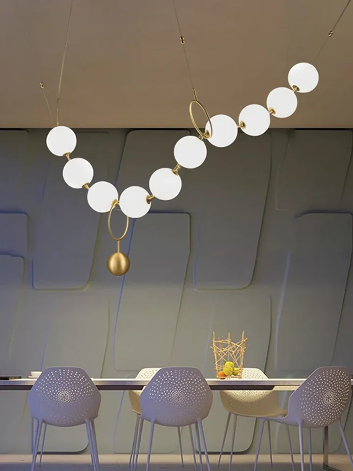 Vedené postmoderné umelecké náhrdelník Mosadzný stropný luster osvetlenie 2024 Nový trend lustre