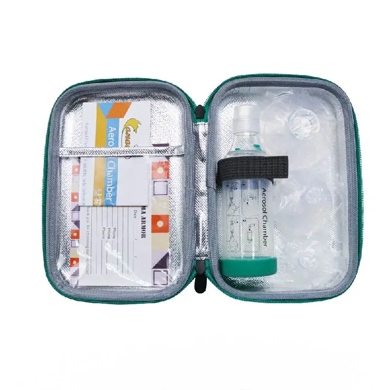 Veterinárny inhalátor Nebulizer komorný spacer inhalátor pre psov a mačky s 3 mäkkými lekárskymi silikónovými maskami s taškou