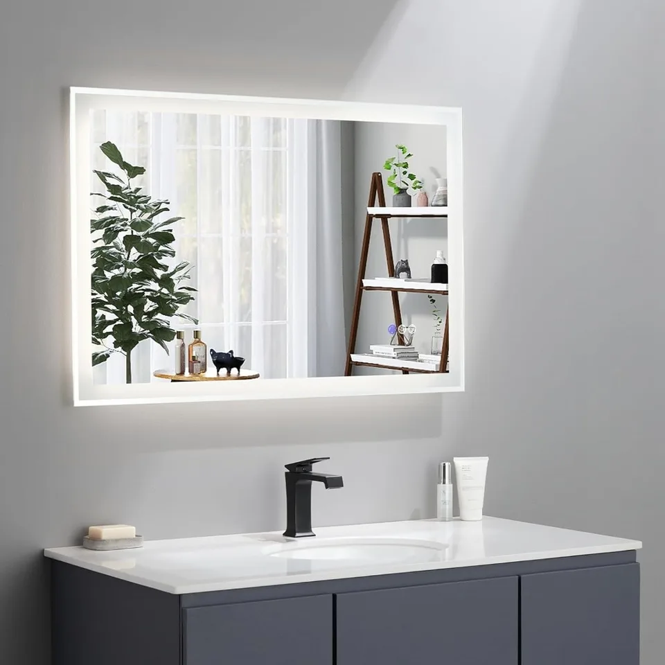 Veľké LED osvetlené kúpeľňové zrkadlo so svetlami 55x30inch Nastaviteľné 3 farebné nástenné montáž osvetlené anti-fogové rozbitie Smart Touch