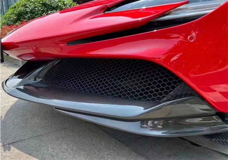 Vhodné pre Ferrari SF90 modifikované suché uhlíkové vlákno Rohový zábal malého dekorácie prívodu vzduchu zadného vzduchu predný nárazník