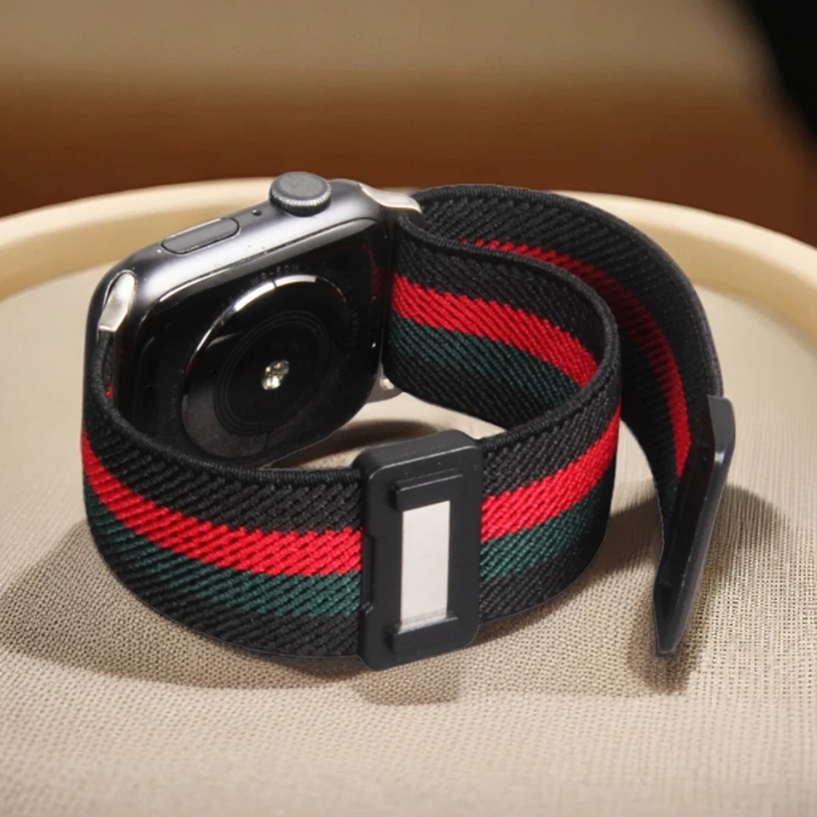 Vhodné pre sériu Apple Iatch 8/7/6/5/4/4/1/1/1/1/SE Hodinky kovová kovová hlava Pripojenie Magnetic Buckle Easy Watch Strap Band Ultra