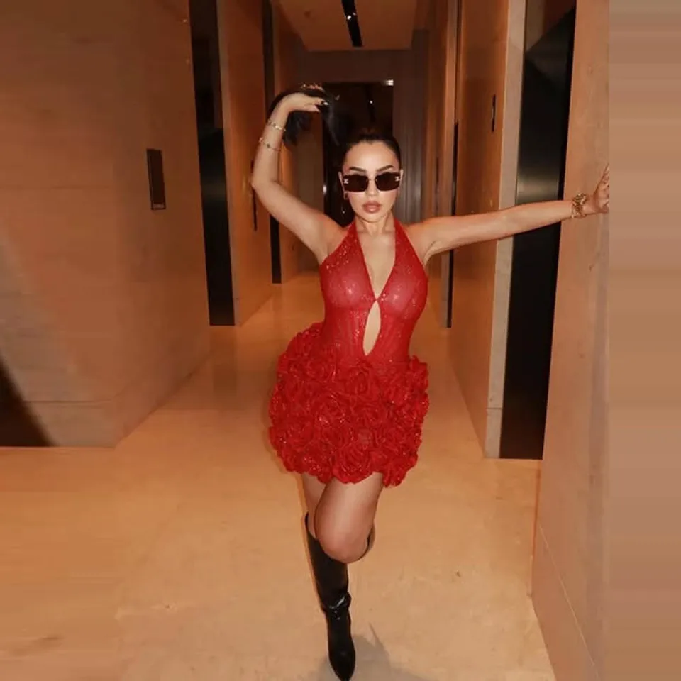 Vianočné kokteily Sexy zadné ručne vyrábané kvety Mini krátke narodeninové šaty na fotografovanie Nový rok celebrity šaty