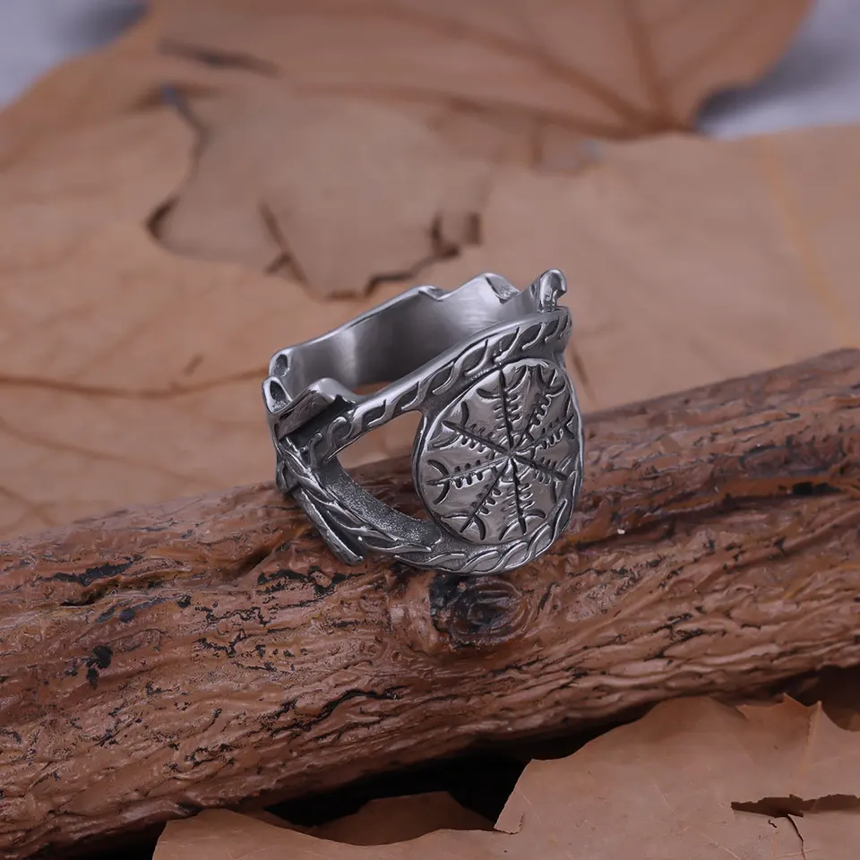 Vikings Nordic Odin prilba s awe prsteňom ručne vyrobená