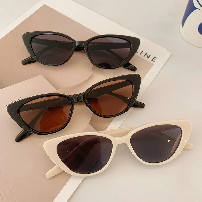 Vintage malý rámec Cat's Eye Slnečné okuliare Ženy Značka dizajnér Tawny Sun Gula