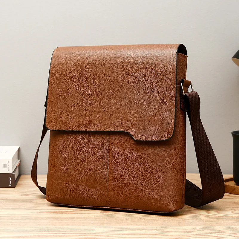 Vintage Messenger Tašky Men kožené ramenné taška Minimalistické masívne farby Mužská kabelka hnedá čierna bočná taška Business crossbody taška