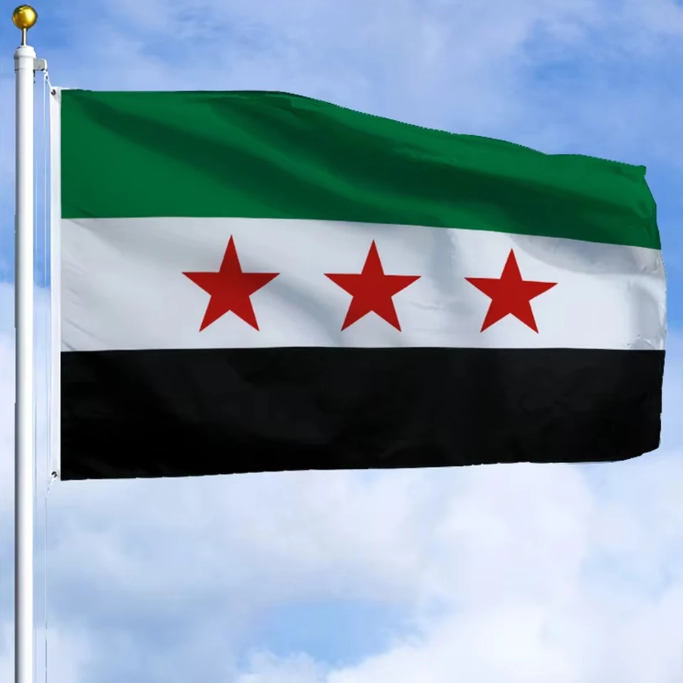 Vlajka Sýria 90*150 cm Polyesterský závesný banner Sýrska arabská republika Sýrska tri hviezda vlajka pre vlajky domácej dekorácie