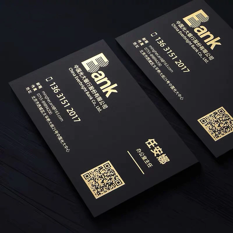 Vlastná tlačka vizitiek Prispôsobené logo Čierne poďakovanie karty Hot Gold Silver Foil Razing 300GSM 500GSM 200ks 9*5,4 cm
