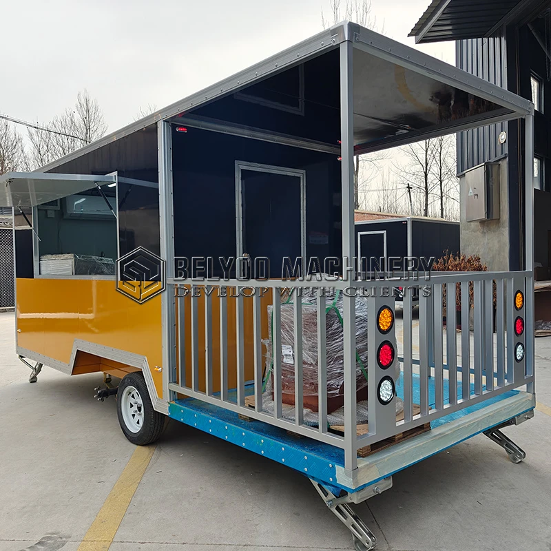 Vlastná ulica Mobile Pizza Fast Food Truck Square BBQ Concesie Trailer Hot Dog Food Trailer Plne vybavený verandou