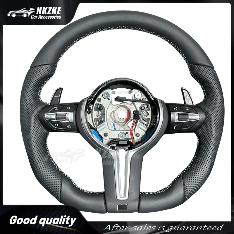 Volant vhodný pre BMW F30 F10 F31 F20 E90 je vyrobený z materiálu Alcantara a športových príslušenstiev automobilov // m logo