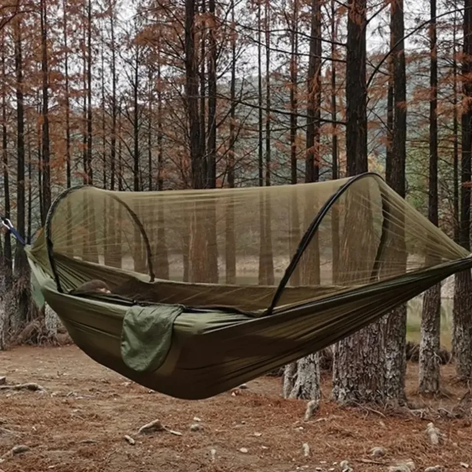 Vonkajšia kempingová hojdacia hojdačka s sieťou komárom Lightweight Hammocks Hammocks Vysoko pevnosť padáka tkanina zavesená sieť 250x120cm