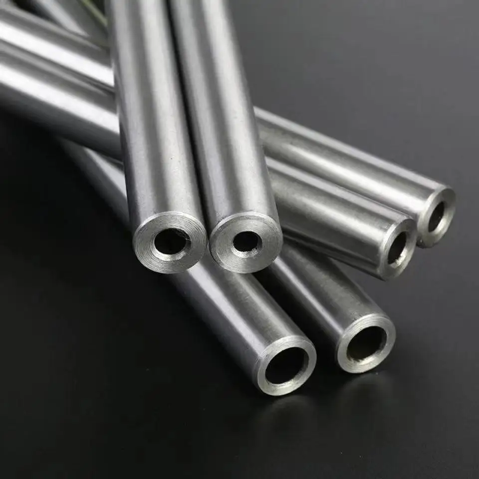 Vonkajší priemer 12 mm16 mm bezšvový precízne rúrky Hydraulická potrubie Rúrky Lathe Cootsfering 42CRMO Chromium molybdén zliatiny