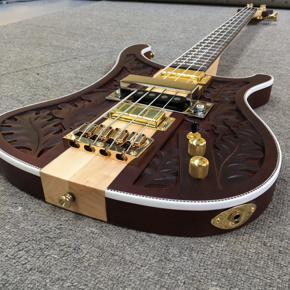 Vyrezávané 4Strings Electric Bass HH Chrome Hardware Biely Pickguard Free Loď