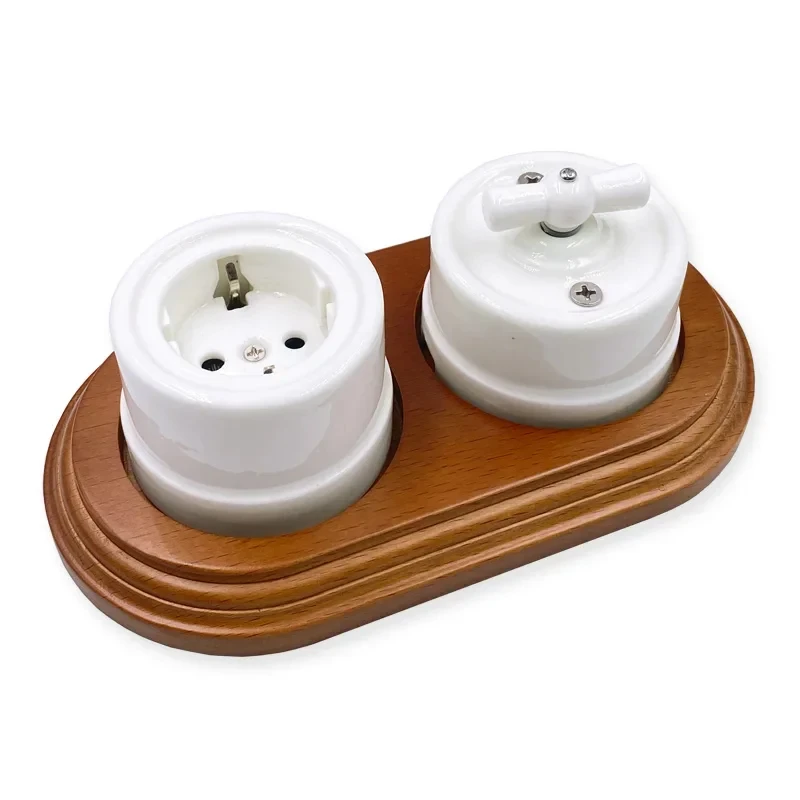 Vysoko kvalitná DIY Wall Eu Switch Socket Round Perforovaná stena 1-3 poloha Európska drevená konzola
