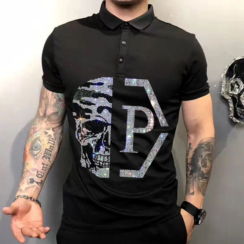 Vysoko kvalitná kamienka lebka Oblečenie obchodné pólové košele Men letné tričká Streetwear Kórea Trend Značka klopa Top muž