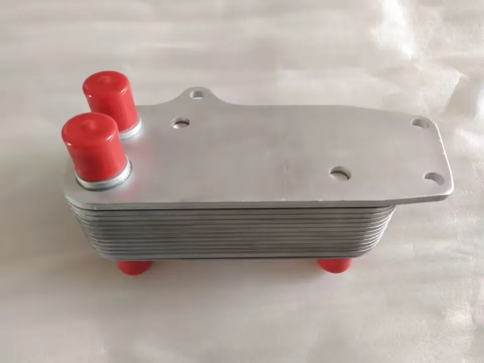 Vysoko kvalitný chladič motorového oleja pre Mg Roewe350 Roewe 750 mg7 Mg3