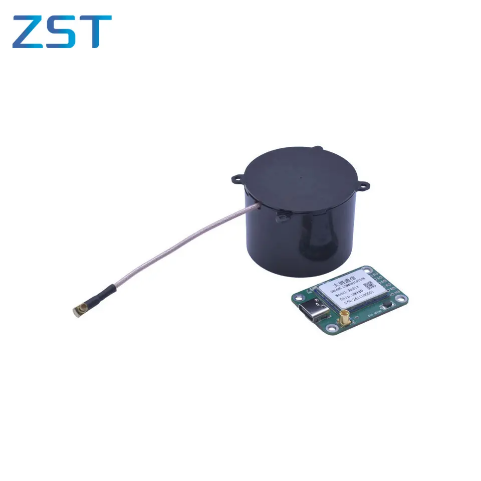 Vysoko precízny modul UM980 GNSS CELE-frekvenčný centimeter s nízkym výkonom RTK Diferenciálny smer nálezu UAV GPS MODUL