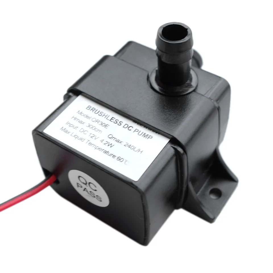 Vysoko výkonný QR30E DC 12V 4,2 W 240L/h Prietoková rýchlosť CPU CPU Chladenie vozidla bez vodného čerpadla bez kefiek bez kefy bez kefiek