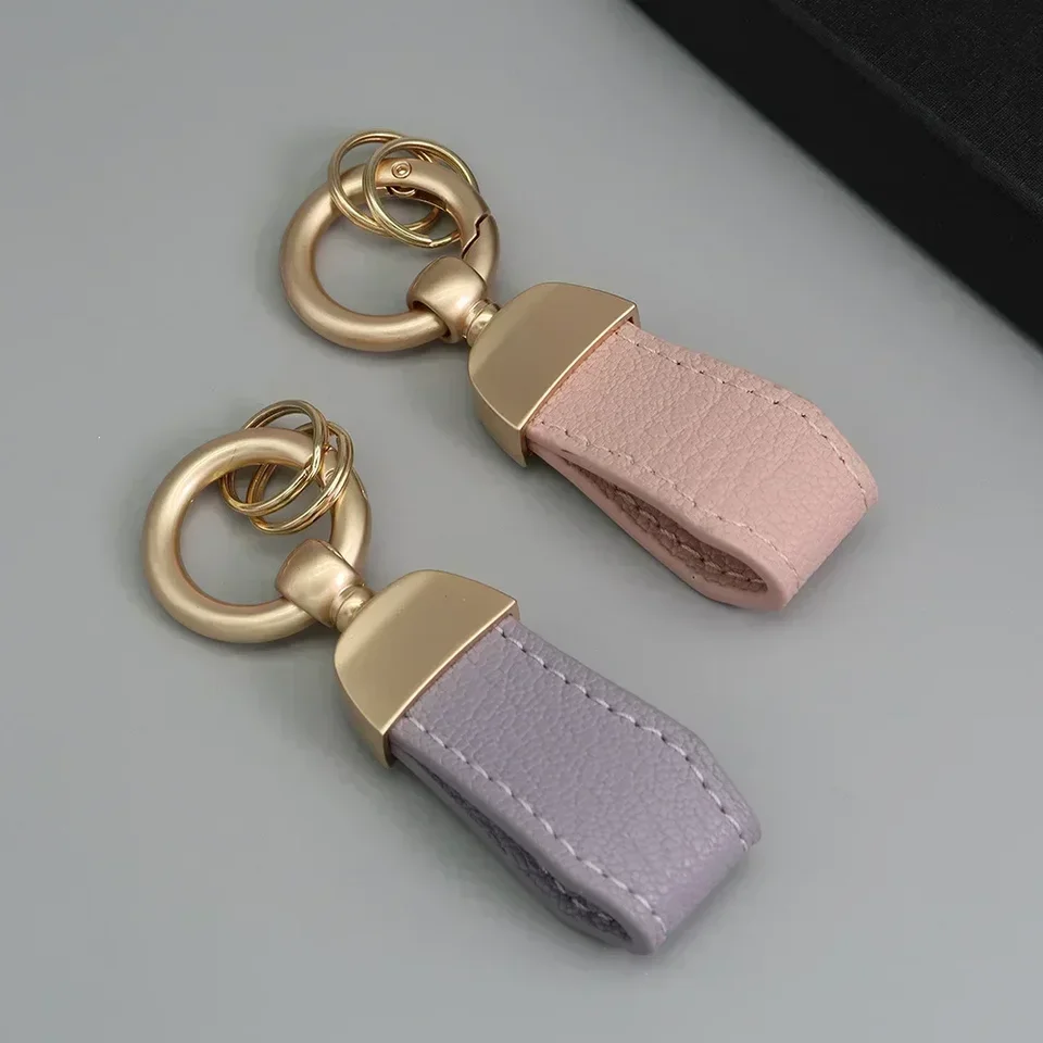 Vysoká krása francúzsky krátky jahňací vzor keychain Elektroplatovaný perla roztomilé kožené lano s dvoma malými krúžkami pre anting-lost