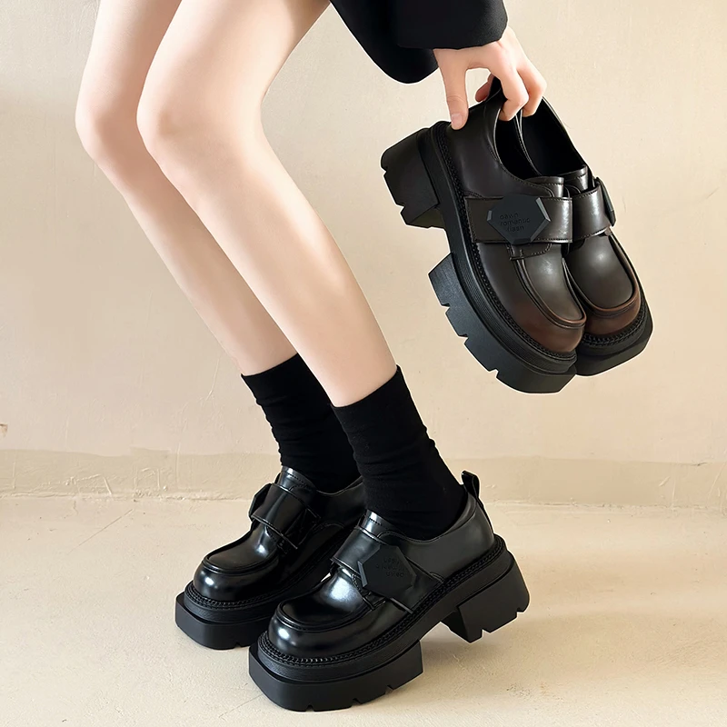 Vysoké podpätky Dámske športové topánky Platforma Príležitostné útulné loaferové topánky Spring Fashion 2024 Nové chôdze dizajnér Chaussure femme