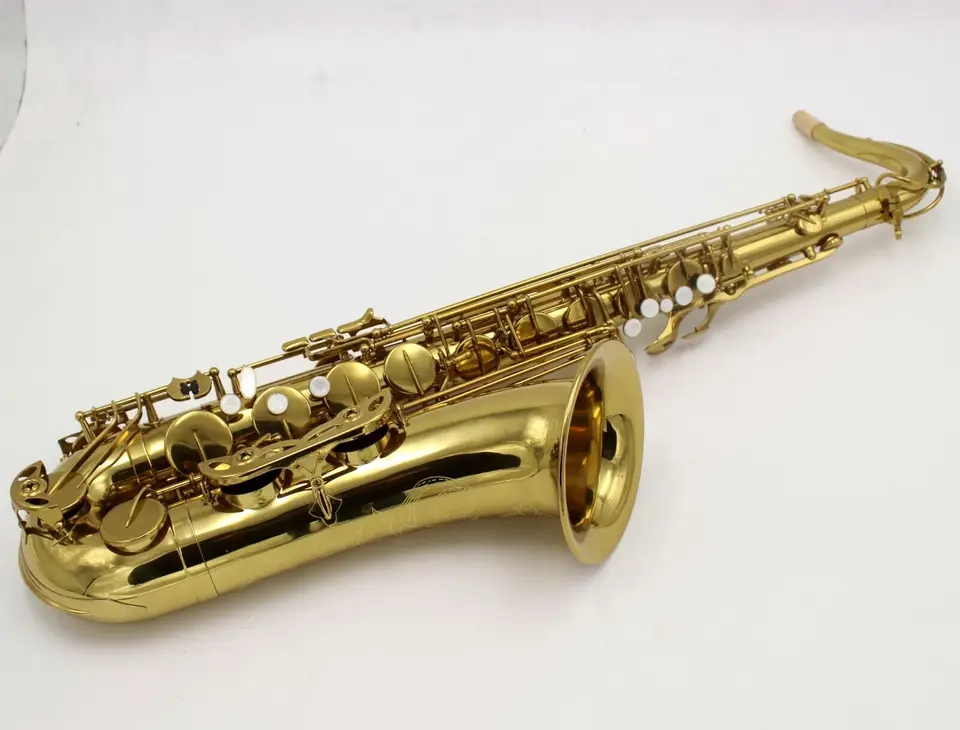 Východná hudba Champagne Gold Tenor Saxofón Mark VI Typ č. F# s letovým puzdrom