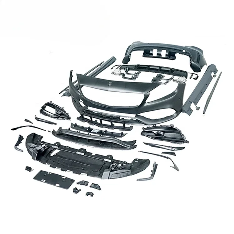 W176 A45 Body Kit sa hodí